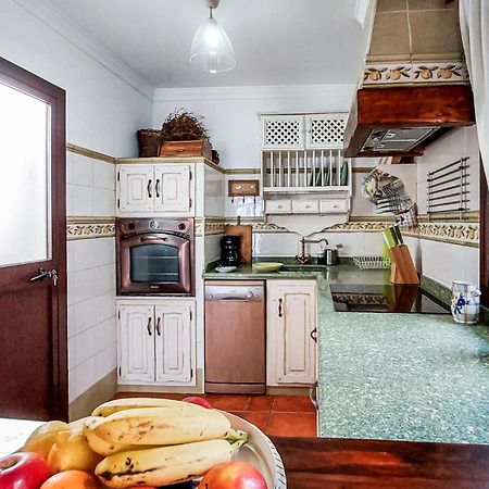 2 Bedroom Cozy Home In 그라잘레마 외부 사진